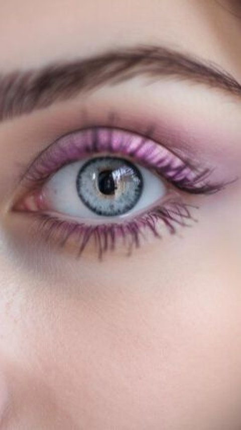 Keratopigmentation, New Procedure That You Can Change Eye Color