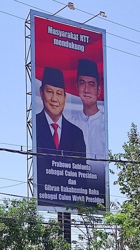 Muncul Baliho Prabowo dan Gibran di Kupang