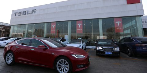 Fitur Kemudi Otomatis Tesla Kembali Mencari Tumbal Nyawa