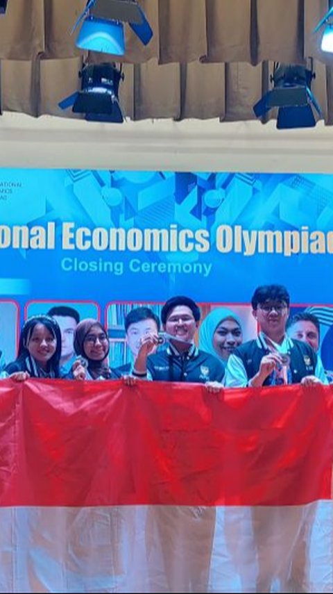 Ini Daftar SMA Tim Olimpiade Ekonomi Indonesia Peraih 2 Perak & 2 Perunggu dari Ajang IEO Hongkong