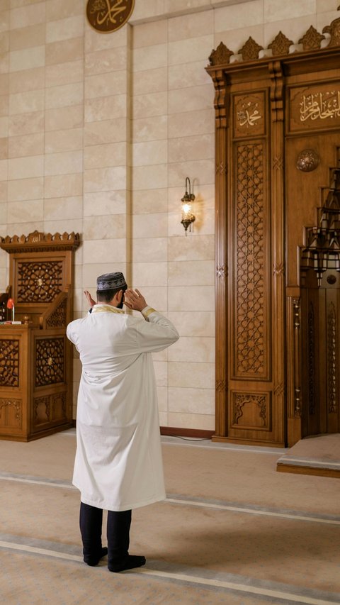 5 Cara Menghindari Sifat Tamak dalam Islam, Ketahui Ciri-ciri Orang Serakah dan Dampaknya