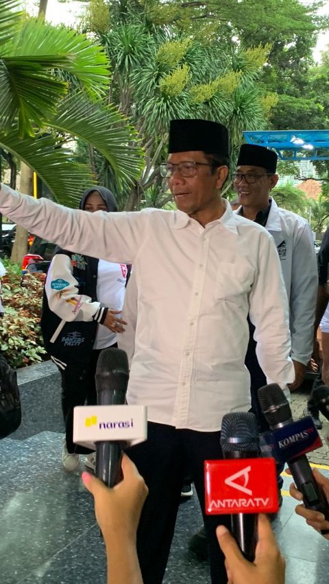 Nama Bobby Nasution Disebut dalam Sidang Suap Eks Gubernur Malut, Mahfud Sindir Pejabat Jangan Takut Diperiksa