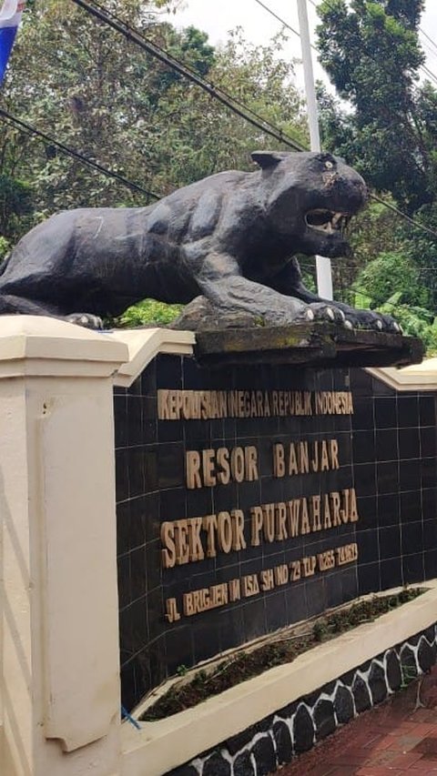 Viral Wajah Lucu Patung Macan di Polsek Purwaharja Banjar, Mirip Maung Cisewu?