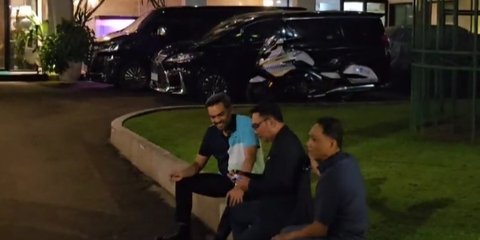 Ridwan Kamil dan Babah Alun Datangi Kediaman Dinas Airlangga Hartarto di Tengah Isu Pilkada Jakarta