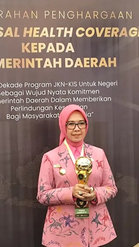 Pemkot Bontang Sabet Penghargaan UHC dari BPJS Kesehatan