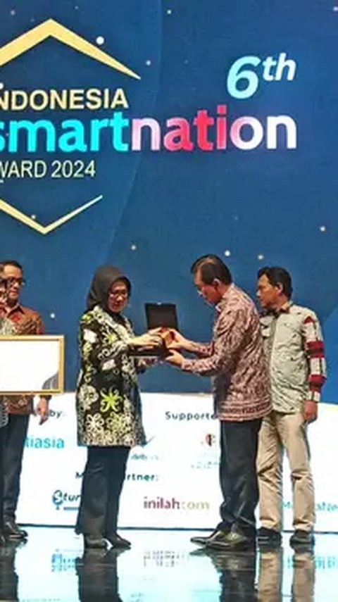 Berhasil Kembangkan Smart City, Pemkot Bontang Raih Penghargaan ISNA 2024