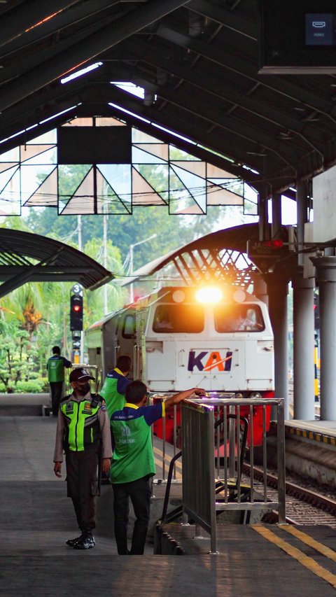 KAI Beri Promo 21 Persen saat HUT ke-79 RI, Catat 30 Perjalanan Kereta yang Didiskon