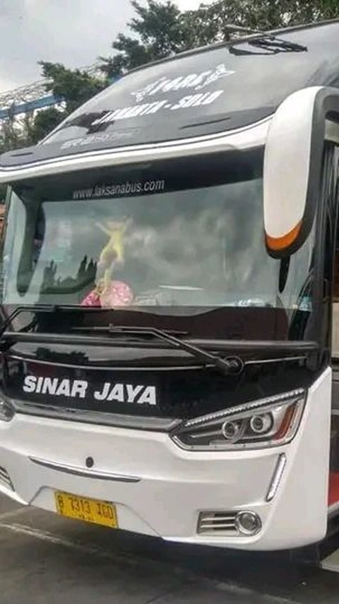 Viral Penumpang Bus Sinar Jaya Jurusan Bekasi-Wonogiri Diturunkan di Tengah Jalan