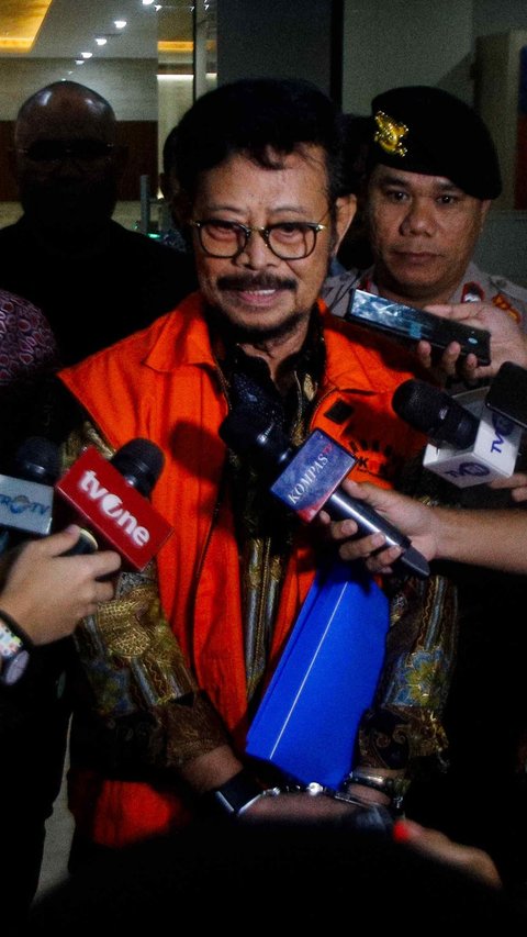 FOTO: Ekspresi Syahrul Yasin Limpo Diperiksa 12 Jam di Bareskrim Terkait Kasus Dugaan Pemerasan Firli Bahuri