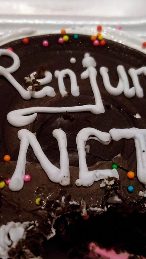 Viral Cake with the Writing 'Renjun NCT' Written 'Renjun & Siti', Netizens 'Laughing Out Loud'