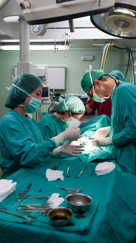 Selamatkan Balita, Dokter Bedah Tiupkan Oksigen Sambil Operasi Sampai Pingsan