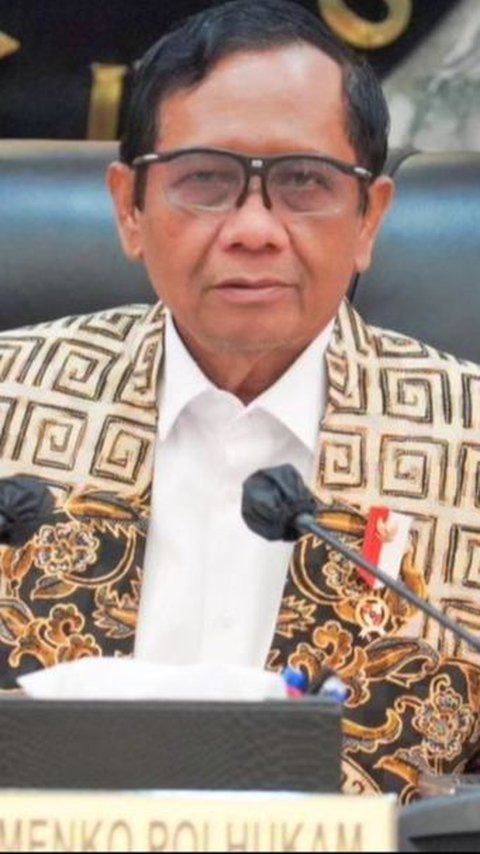 TOP NEWS: Mahfud Panas Bilang Bodoh Balas TKN Prabowo | Jokowi Sentil Anies, Prabowo & Ganjar