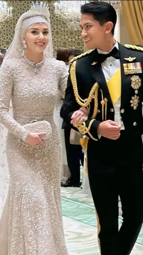 Tiara Bertabur Berlian Mewah Istri Pangeran Mateen Ternyata Dipinjamkan Kakak Ipar