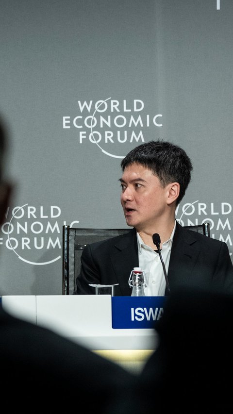 Appearing at WEF 2024, DANA CEO Reveals Success in Touching SMEs and Inclusive Finance