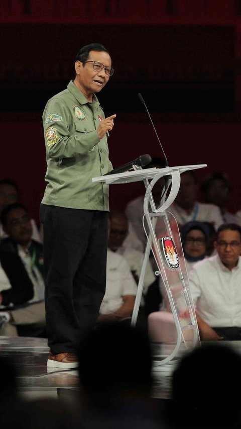Mahfud MD Reveals Deforestation in the Last 10 Years Equivalent to 23 Times the Size of Madura Island