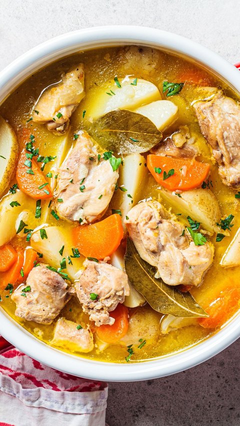 Warm and Savory Yellow Chicken Soup Recipe