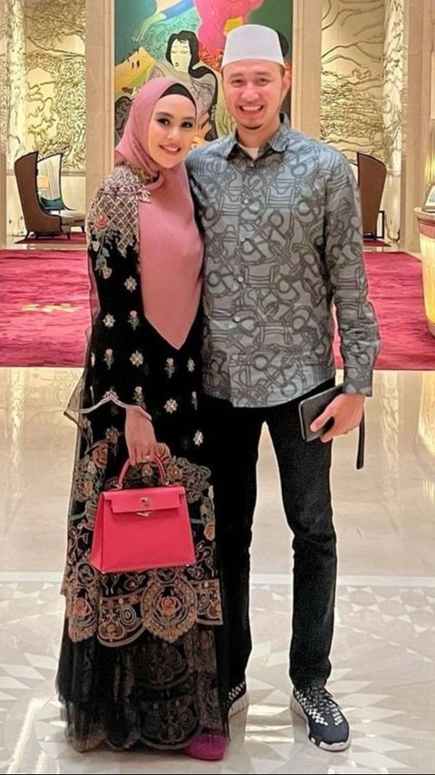 Ustaz Solmed Loses! 10 Pictures of Habib Usman & Kartika Putri's Luxurious House Worth Rp40 Billion