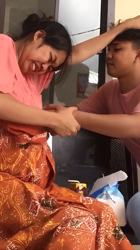 Video Viral Ibu Juga 'Mengajak' Ayah Rasakan Nyeri Kontraksi Persalinan