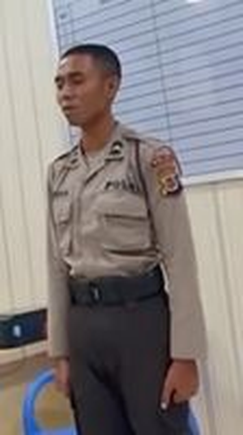 VIDEO: Badan Tegap Kekar, Polisi Ini Punya Suara Merdu Nyanyi Lagu Drama Korea 'Descendants of The Sun'