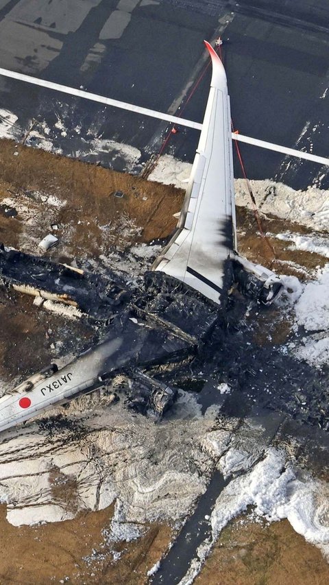 Ada Keajaiban! Begini Kronologi 367 Penumpang Japan Airlines Selamat Padahal Pesawatnya Habis Terbakar