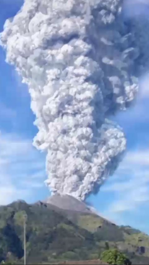 Erupsi Gunung Lewotobi Laki-Laki di Flores Timur, Jumlah Pengungsi Mencapai 2.331 Orang
