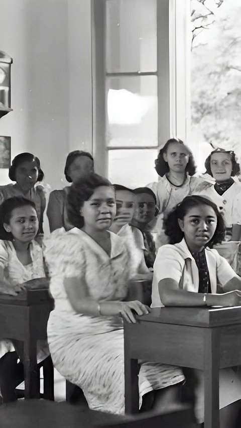 Potret Lawas Siswi Sekolah di Jakarta Tahun 1939, Anak Belanda dan Kolongmerat Belajar Bersama
