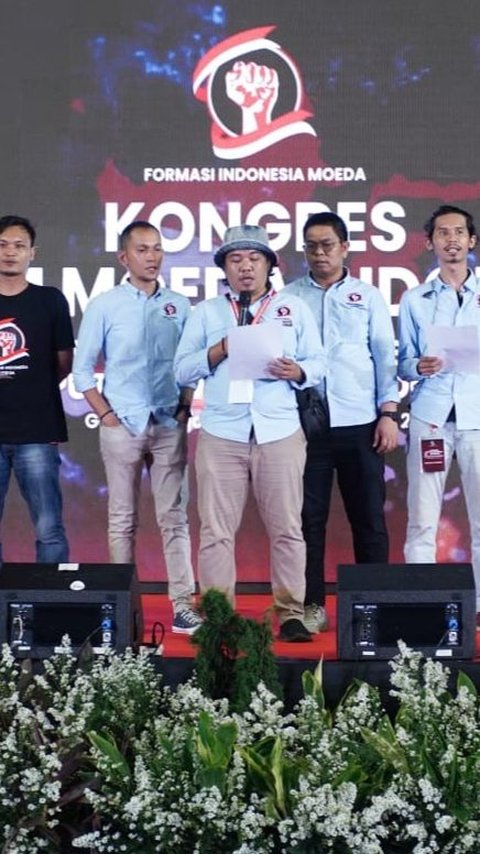 FOTO: Kick-Off Generasi Emas 2045 Dukung Pilpres Satu Putaran di Kongres Kaum Moeda Indonesia