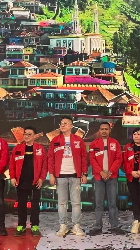 Kampanye Gen Z PSI Surabaya, Kompak Goyang Gemoy Menangkan Prabowo-Gibran