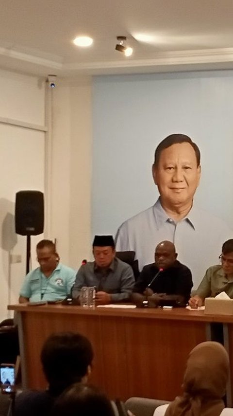 Panas! Nusron Sindir Balik Hasto Panik Lihat Jokowi Mulai Berpihak ke Prabowo Gibran