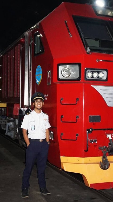 Recent Post by KA Bandung Raya Train Engineer Julian Dwi Setiyono Becomes the Spotlight of Netizens, Video Lecture Discussing Death