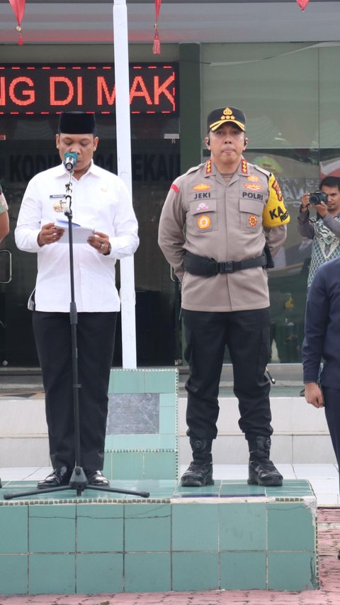 Kompak, Polri dan TNI di Pekanbaru Jaga Kamtibmas Demi Pemilu Damai