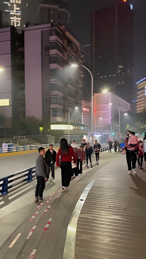 Viral Jalan Raya di China Berada di Lantai 22 Gedung, Begini Potretnya