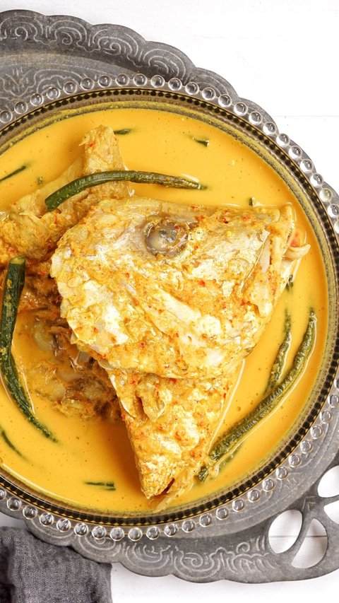 Make Your Own Delicious Red Snapper Head Curry ala Padang Restaurant with a Delicious Taste