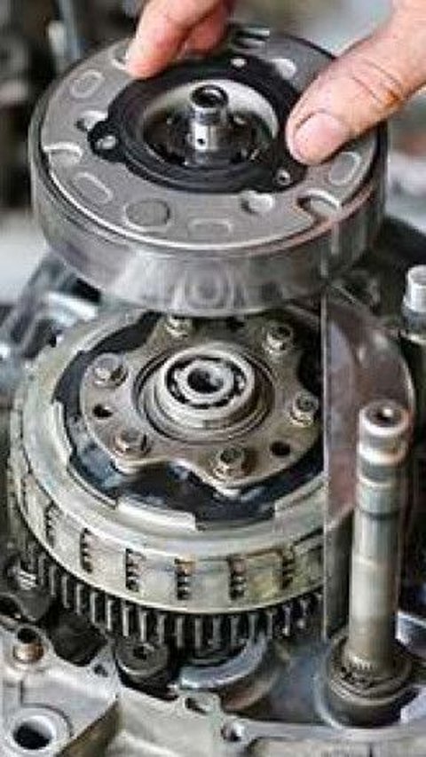 Begini Rumus Menghitung Kompresi Mesin Motor, Pengaruh ke Jenis BBM!