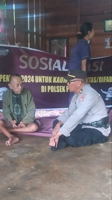 Polres Rohil Jamin Disabilitas Dapat Salurkan Hak Suaranya di Pemilu 2024