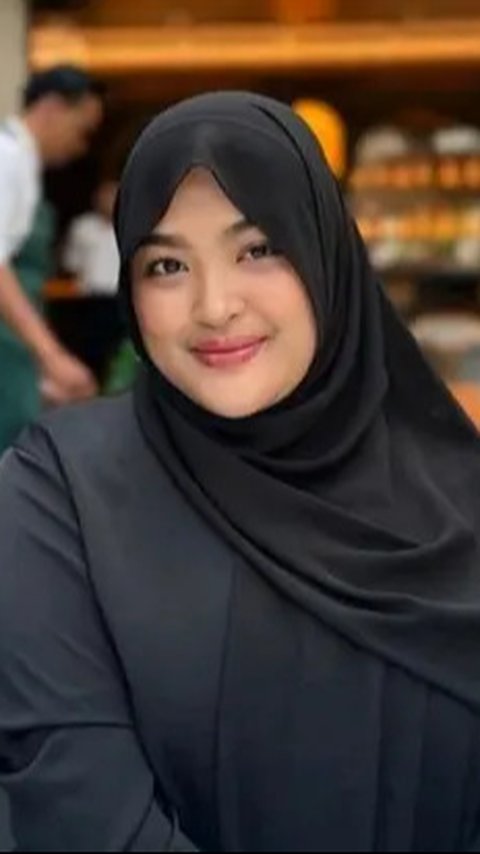 Ini Sosok Annisa Mahesa, Anggota DPR Termuda Putri Mendiang Senior Gerindra Desmond J Mahesa