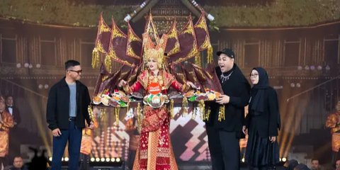 Unik, Ini Kostum Rumah Makan Payakumbuah yang Bakal Dipakai Nova Liana di Ajang Miss Grand Internasional 2024