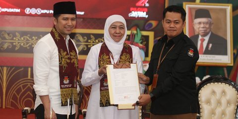 Survei Pilkada Jatim: Khofifah-Emil Dardak Tembus 61,2%, Risma-Gus Hans 26%, Luluk-Lukmanul 2,2%