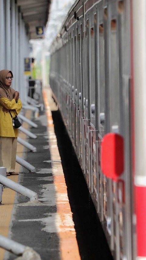 Pemerintah Janji Subsidi KRL Berbasis NIK Tak Bakal Diterapkan 5 Tahun ke Depan