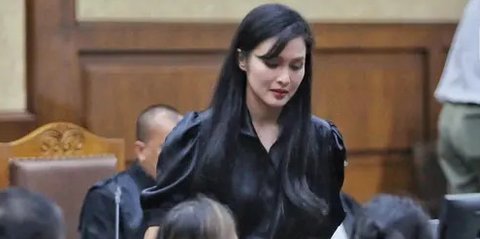 Sandra Dewi Buka-bukaan soal Transfer Rp10 Miliar ke Rekening Istri Bos Smelter Swasta