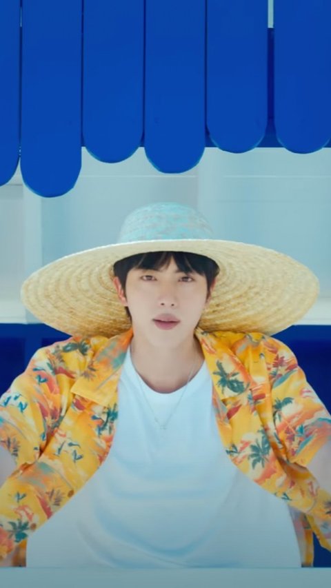 Jin BTS Mendadak Comeback dengan Merilis Single Digital yang Kocak Berjudul 