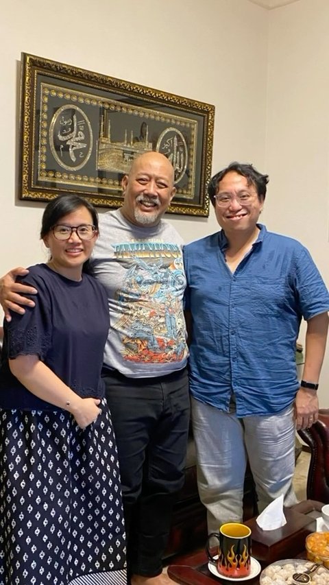 Bak Keluarga Kandung, Ini Potret Pertemuan Indro Warkop dengan Damar Anak Dono yang Lulusan S3 Nuklir