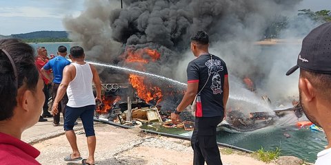 Kronologi Speedboat Cagub Maluku Utara Benny Laos Terbakar di Pelabuhan