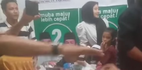 Viral Tim Calon Bupati Musi Banyuasin Bagi-Bagi Uang, Begini Kata Bawaslu