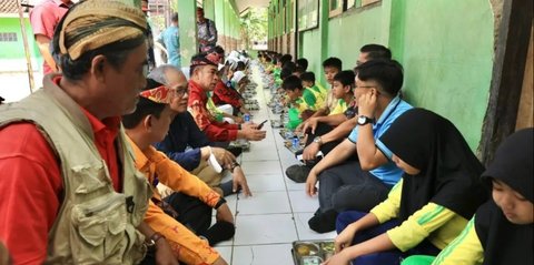 Pj Wali Kota Tarakan Melihat Uji Coba Makan Siang Gratis di Sukabumi