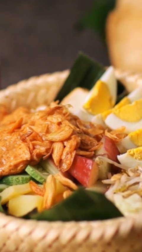 Mencicipi Segarnya Rujak Pengantin, Salad Kuno dari Jakarta Selain Gado-gado yang Bawa Keberkahan