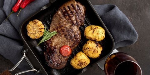 Steak Meltique: Adakah Risiko Kesehatan dari Konsumsinya?