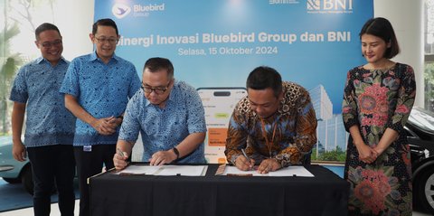 Blue Bird Gandeng BNI Sediakan Pembayaran QRIS di 17.500 Armada