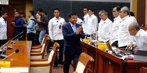 DPR Setujui Usulan Pemerintah, Herindra Jadi Kepala BIN Gantikan Budi Gunawan