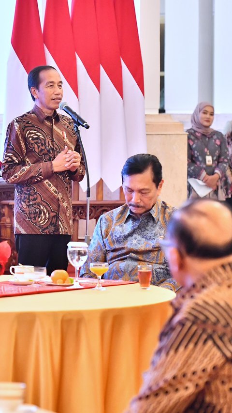 Jokowi: Selamat Bekerja Bapak Prabowo Subianto dan Kabinet Baru